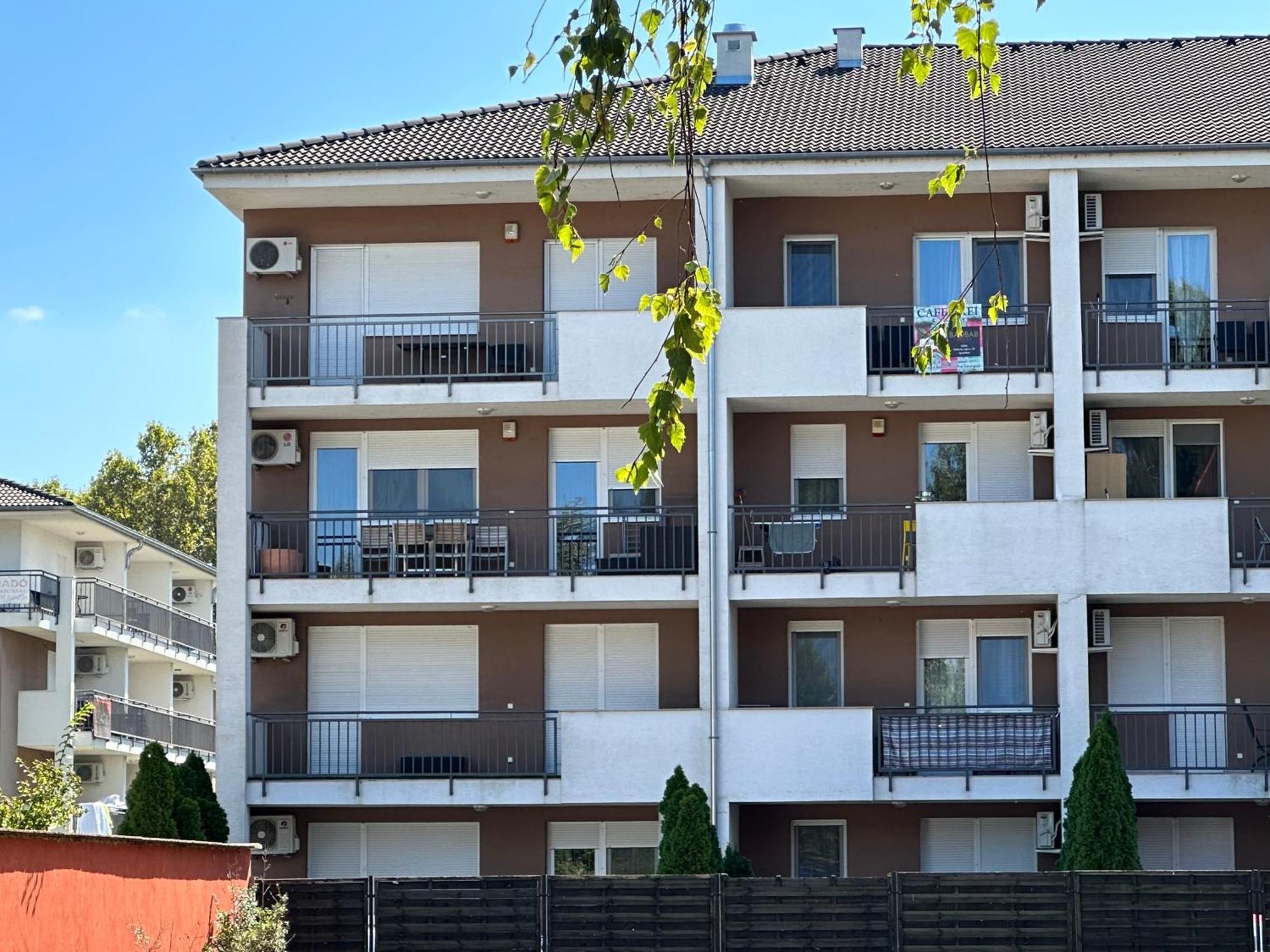 Apartment B13